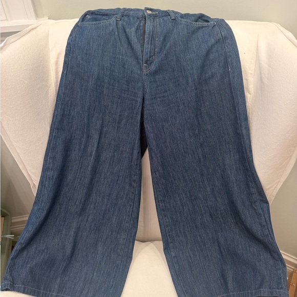 Uniqlo Pants - Uniqlo Dark Blue Denim Jeans with White Pocket Lining